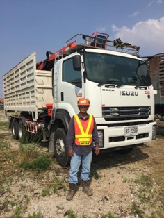 รถบรรทุก ISUZU ขนส่งเศษโลหะ